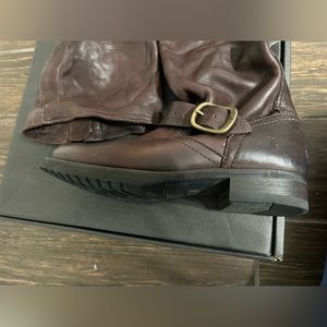 Frye - Veronica Slouch